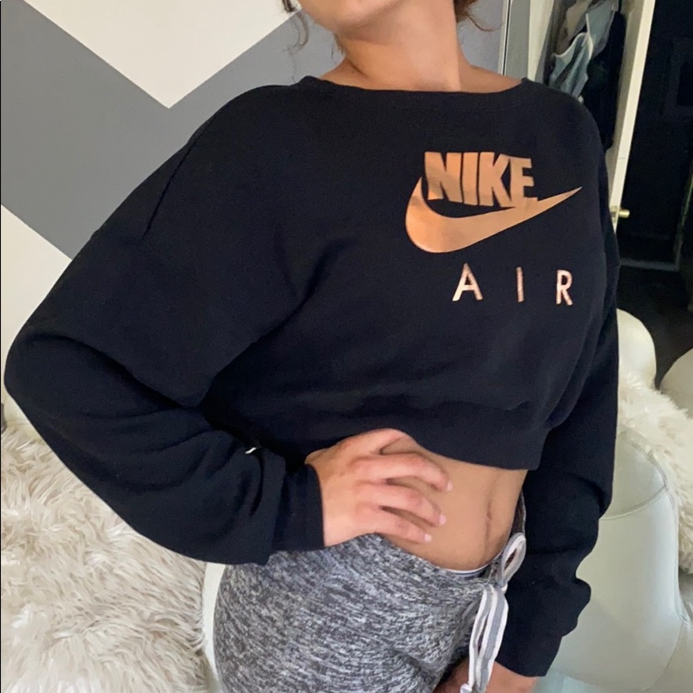 Nike Air Sweater ✔️🧡